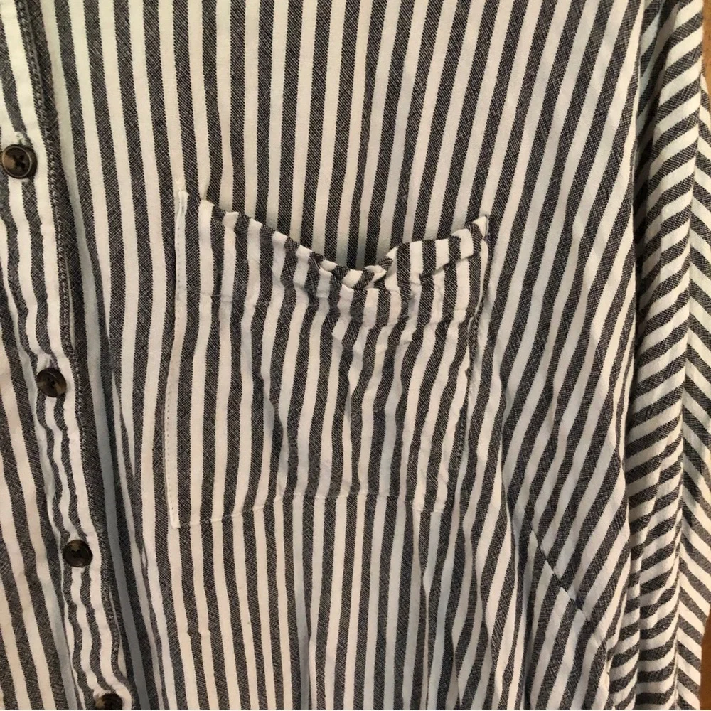 Urban Outfitters UO Oversized Grey Striped Button Down Lagenlook Nautical Shirt - Picture 8 of 13